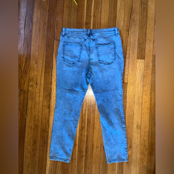 LC Lauren Conrad Denim - Lauren Conrad Jeans skinny stonewashed stretch sz 14 repaired fastener hi-rise